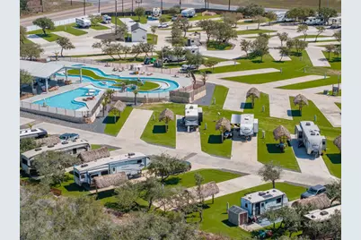 1331 State Highway 188 #32, Rockport, TX 78336 - Photo 10