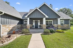 136 Fawn Holw, Elgin, TX 78621 - Photo 4
