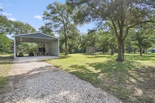 136 Fawn Holw, Elgin, TX 78621 - Photo 38