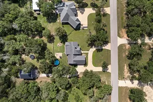 136 Fawn Holw, Elgin, TX 78621 - Photo 40