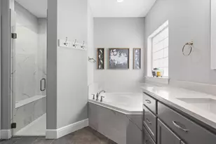 136 Fawn Holw, Elgin, TX 78621 - Photo 18