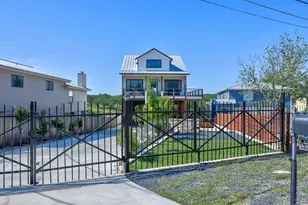 22516 Felicia Dr, Spicewood, TX 78669 - Photo 30