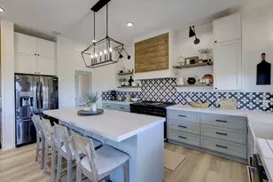 22516 Felicia Dr, Spicewood, TX 78669 - Photo 40