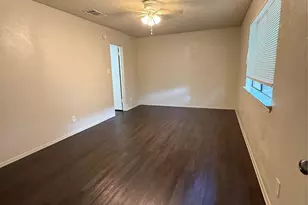 2712 Cameron Loop, Austin, TX 78745 - Photo 12
