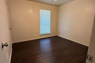 2712 Cameron Loop, Austin, TX 78745 - Photo 16