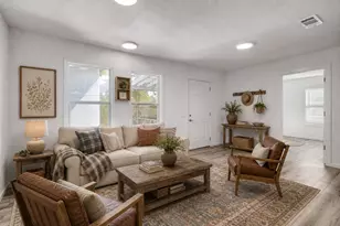 270 Kelley Rd W, Bastrop, TX 78602 - Photo 6