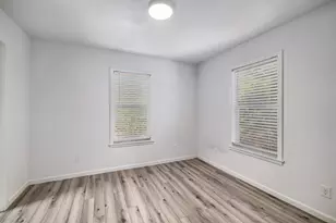 270 Kelley Rd W, Bastrop, TX 78602 - Photo 10