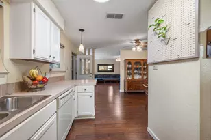 7314 Eganhill Dr, Austin, TX 78745 - Photo 10