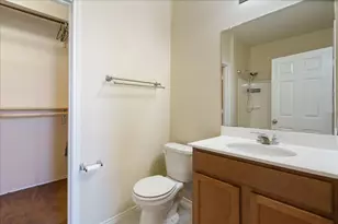 194 Yellowbark St, Buda, TX 78610 - Photo 10