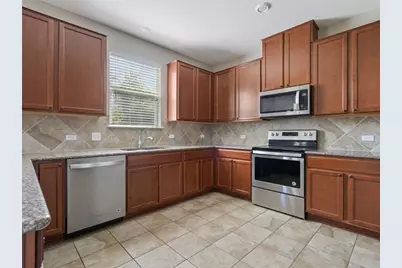 7633 Rio Pass, Austin, TX 78724 - Photo 8