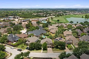 1104 Bethpage Dr, Hutto, TX 78634 - Photo 30