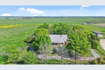 12914 Pfluger Berkman Lane, Coupland, TX 78615 - Photo 32