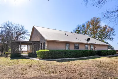 12914 Pfluger Berkman Lane, Coupland, TX 78615 - Photo 32
