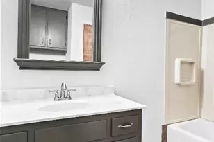 12914 Pfluger Berkman Ln, Coupland, TX 78615 - Photo 18