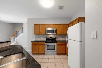 6036 Mesa Verde Circle, Austin, TX 78749 - Photo 10