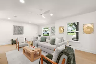 7010 Miranda Dr, Austin, TX 78752 - Photo 4