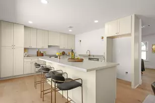 7010 Miranda Dr, Austin, TX 78752 - Photo 14