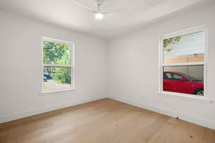 7010 Miranda Dr, Austin, TX 78752 - Photo 22