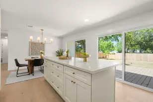 7010 Miranda Dr, Austin, TX 78752 - Photo 16