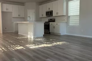 1653 Coral Sunrise Trl, Leander, TX 78641 - Photo 6