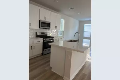 1653 Coral Sunrise Trail, Leander, TX 78641 - Photo 14