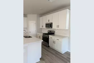 1653 Coral Sunrise Trail, Leander, TX 78641 - Photo 8