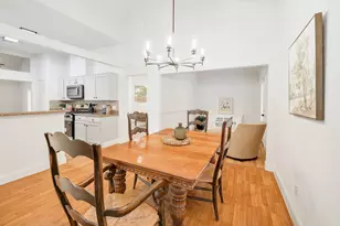 2012 Castle View Dr, Austin, TX 78728 - Photo 6