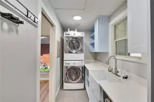 1200 Choquette Dr, Austin, TX 78757 - Photo 34