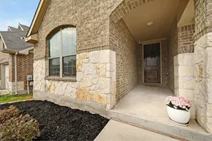 546 Hot Springs Valley, Buda, TX 78610 - Photo 4