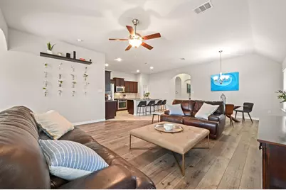 546 Hot Springs Valley, Buda, TX 78610 - Photo 14