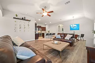 546 Hot Springs Valley, Buda, TX 78610 - Photo 14