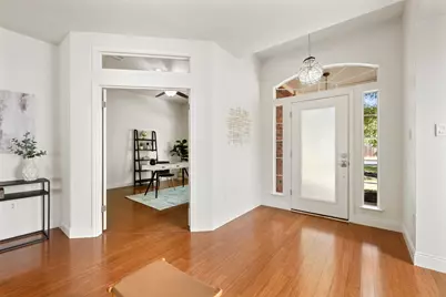 8624 Barrow Glen Loop, Austin, TX 78749 - Photo 4