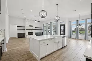 112 Red Mulberry Wy, Leander, TX 78641 - Photo 10