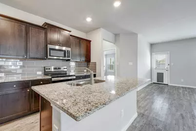 2060 Meadow Pipit Drive, New Braunfels, TX 78130 - Photo 10