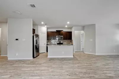 2060 Meadow Pipit Drive, New Braunfels, TX 78130 - Photo 4