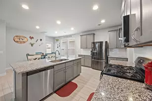 161 Appleberry Ln, Elgin, TX 78621 - Photo 14