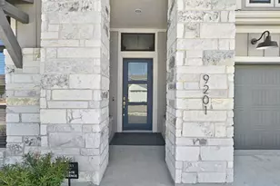 9201 Spire View, Austin, TX 78744 - Photo 4