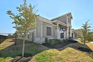 9201 Spire View, Austin, TX 78744 - Photo 2