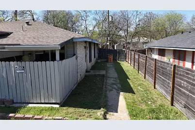 7702 Northcrest Boulevard, Austin, TX 78752 - Photo 8