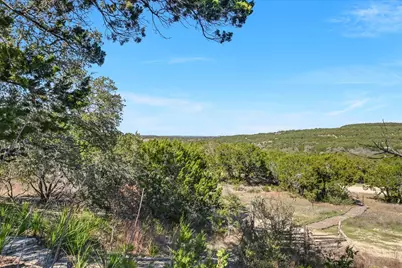 7000 McGregor Lane, Dripping Springs, TX 78620 - Photo 18