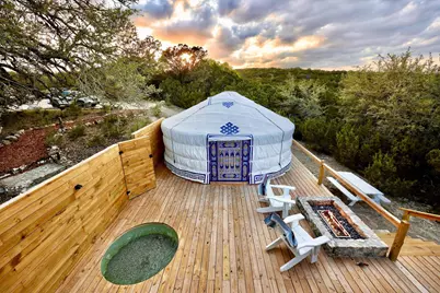 7000 McGregor Lane, Dripping Springs, TX 78620 - Photo 2
