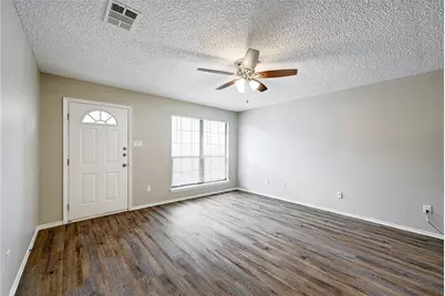 415 Mlk Drive #A, Elgin, TX 78621 - Photo 2