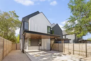 613 Clifford Dr, Austin, TX 78745 - Photo 2