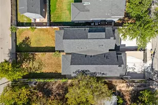 613 Clifford Dr, Austin, TX 78745 - Photo 36