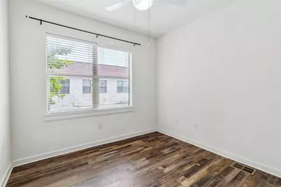 1201 Grove Boulevard #1501, Austin, TX 78741 - Photo 16