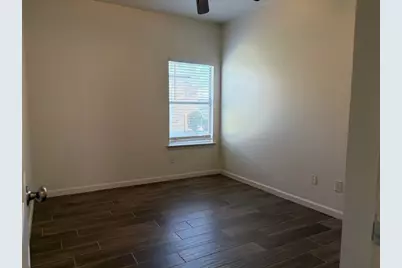 118 Almquist Street, Hutto, TX 78634 - Photo 10