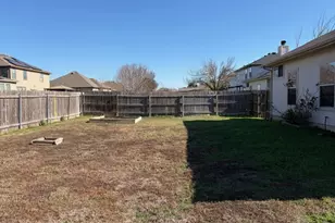 118 Almquist St, Hutto, TX 78634 - Photo 16