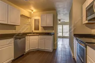 6403 Auburn Dr, Austin, TX 78723 - Photo 6
