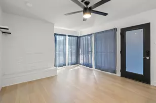 909 Reinli St, Austin, TX 78751 - Photo 4