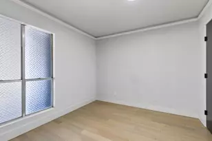 909 Reinli St, Austin, TX 78751 - Photo 12